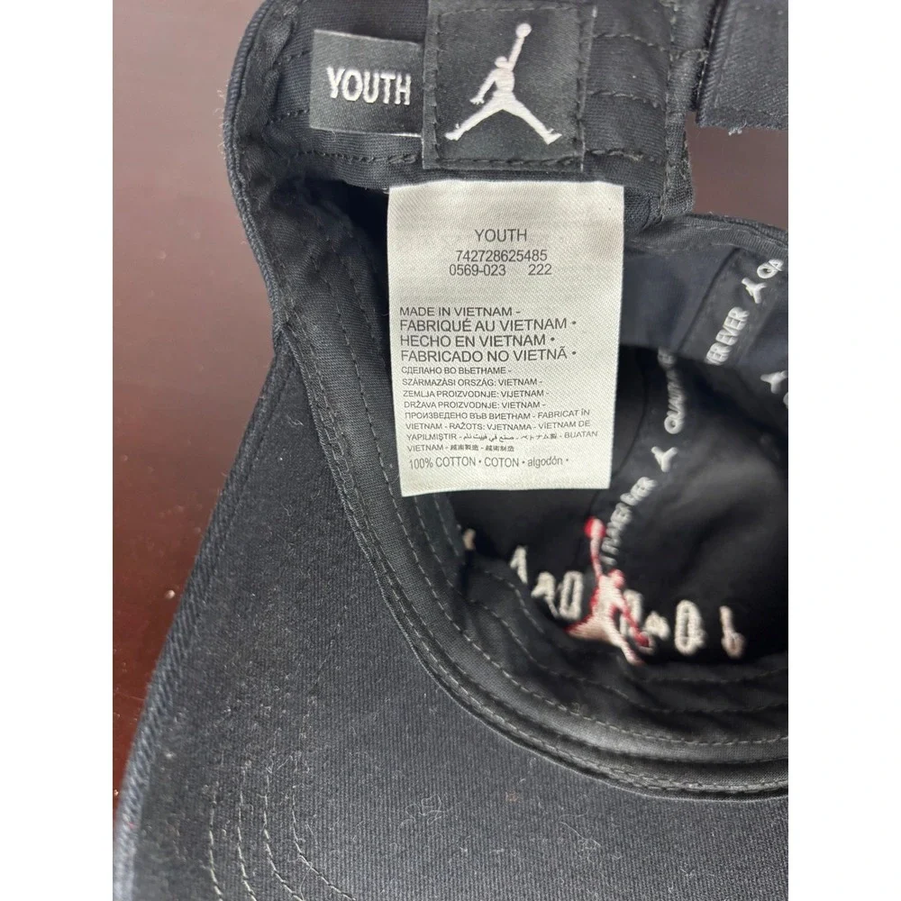 Jordan‎ Brand Youth Jumpman Logo Adjustable Baseball Cap Black Red 0569-023 blem